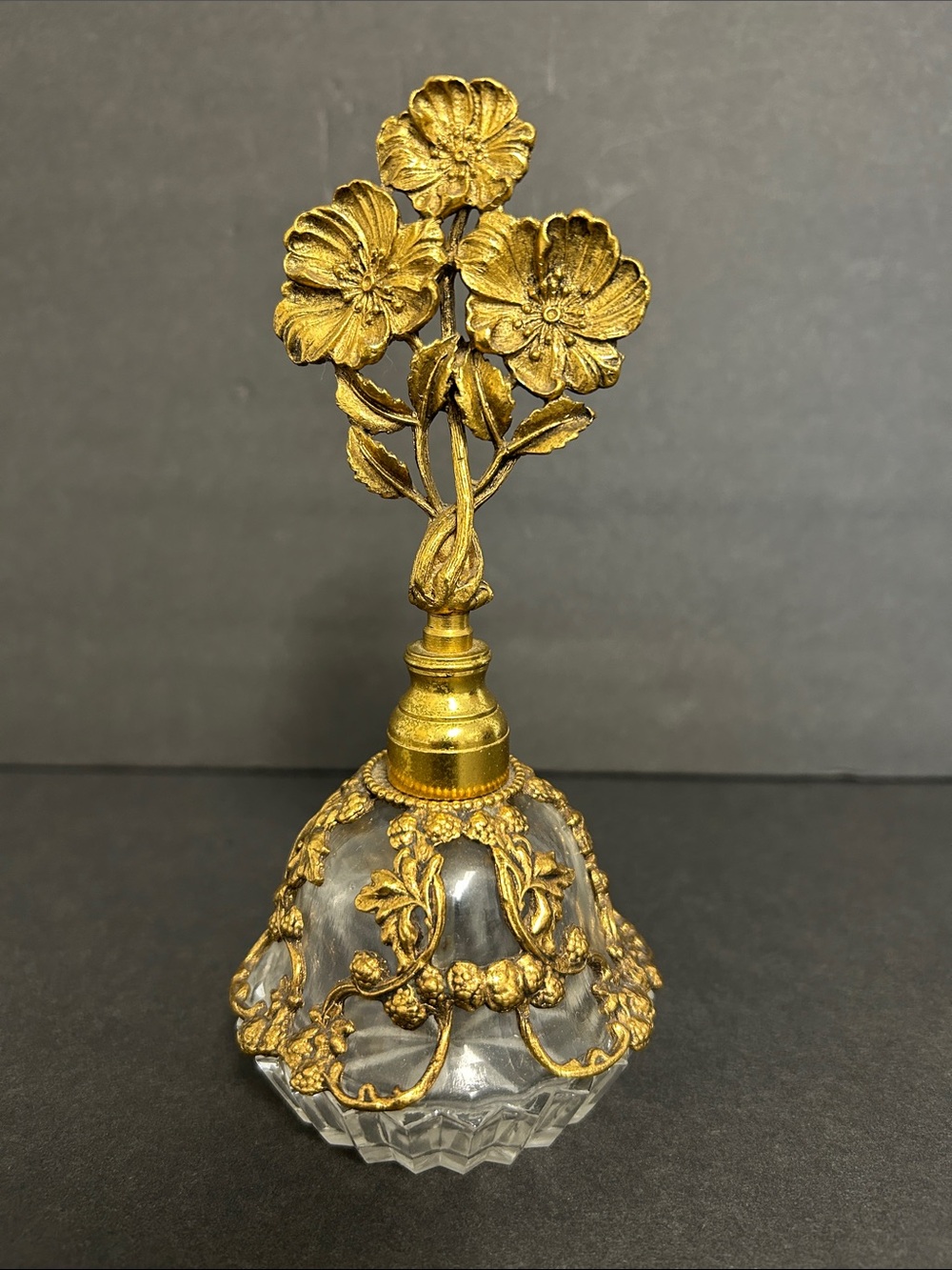 Matson Vintage Antique Filigree Ormolu Floral Glass Perfume Bottle & Stopper